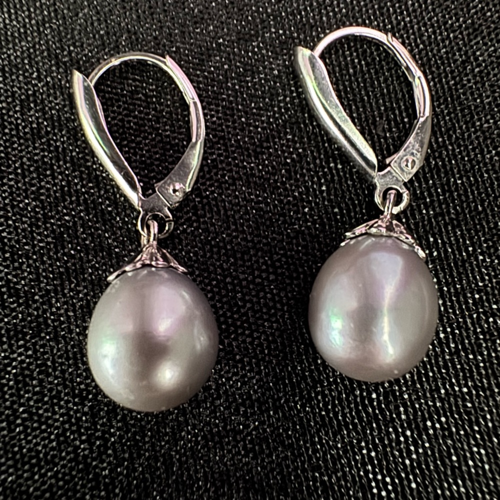 Gorgeous Vintage Honora Gray Pearl .925 Sterling drop earrings never worn